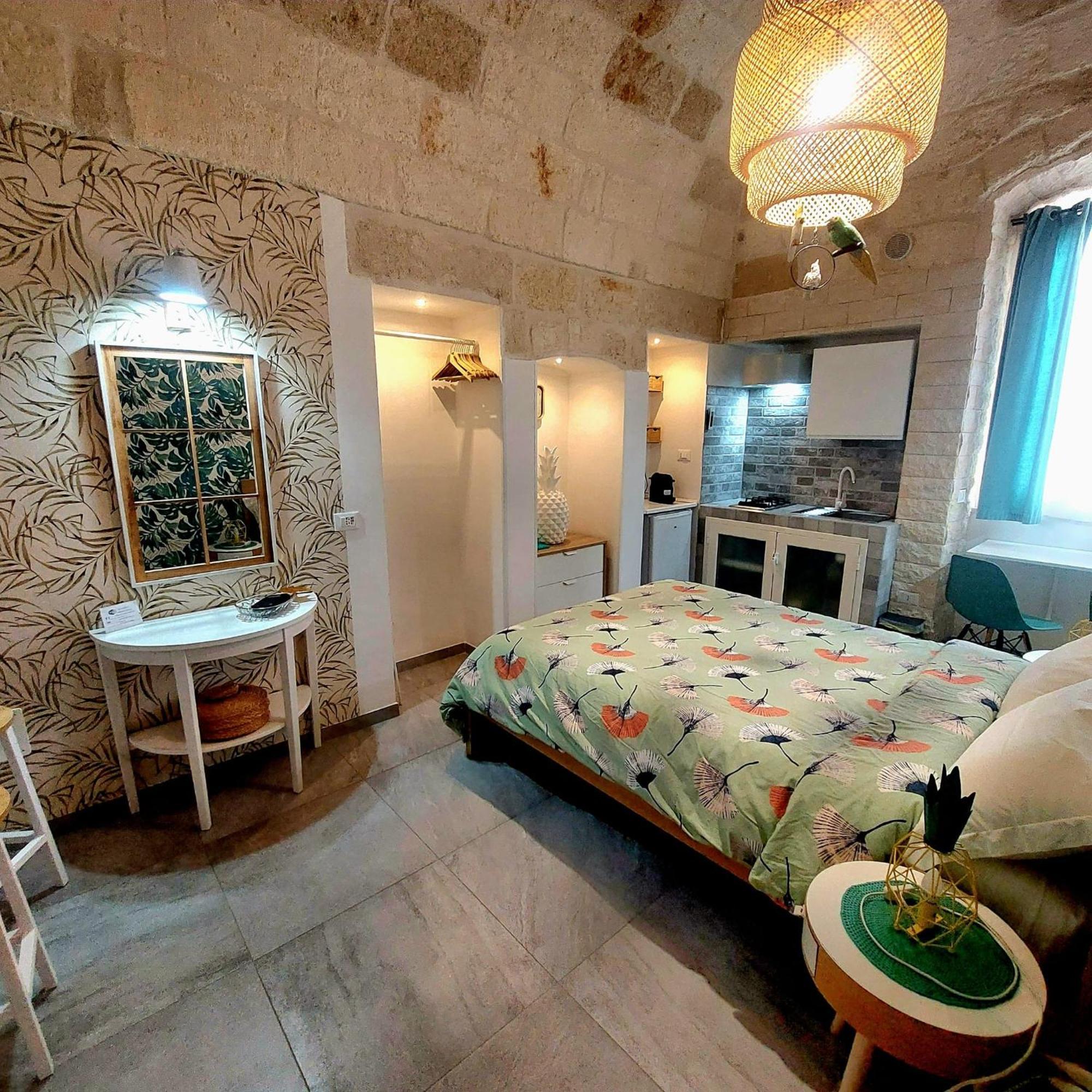 Dimora Altomare Holiday Suites - Locazione Turistica Polignano a Mare Bagian luar foto