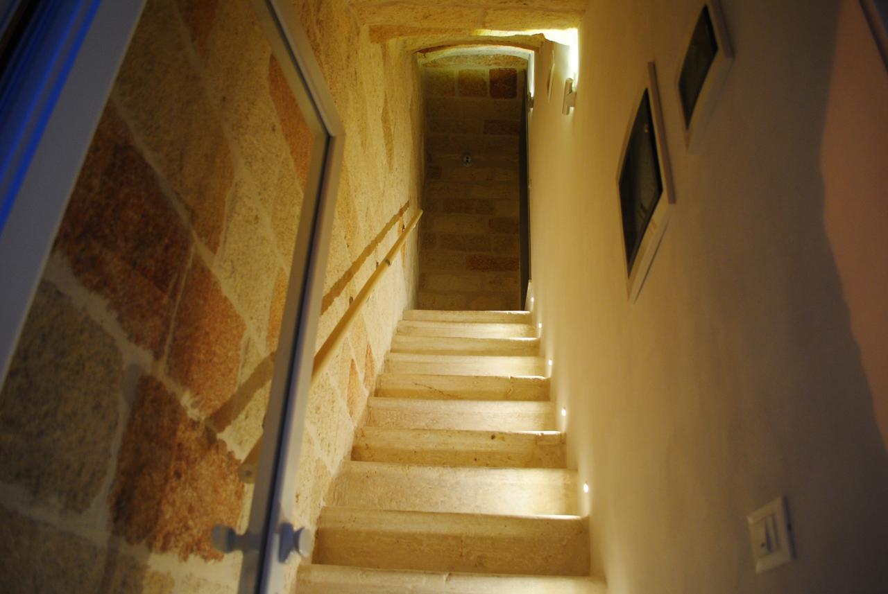 Dimora Altomare Holiday Suites - Locazione Turistica Polignano a Mare Bagian luar foto